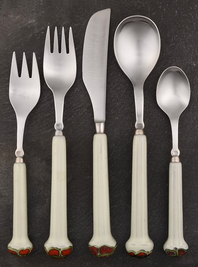 Regency-Jewel White (Stainless) 5 Piece Place Setting by Denby-1
