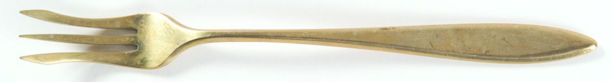 Regal (Dirilyte, Possible Clover Backstamp) Short Handle Pickle/Olive Fork by Dirilyte-Dirigold-1