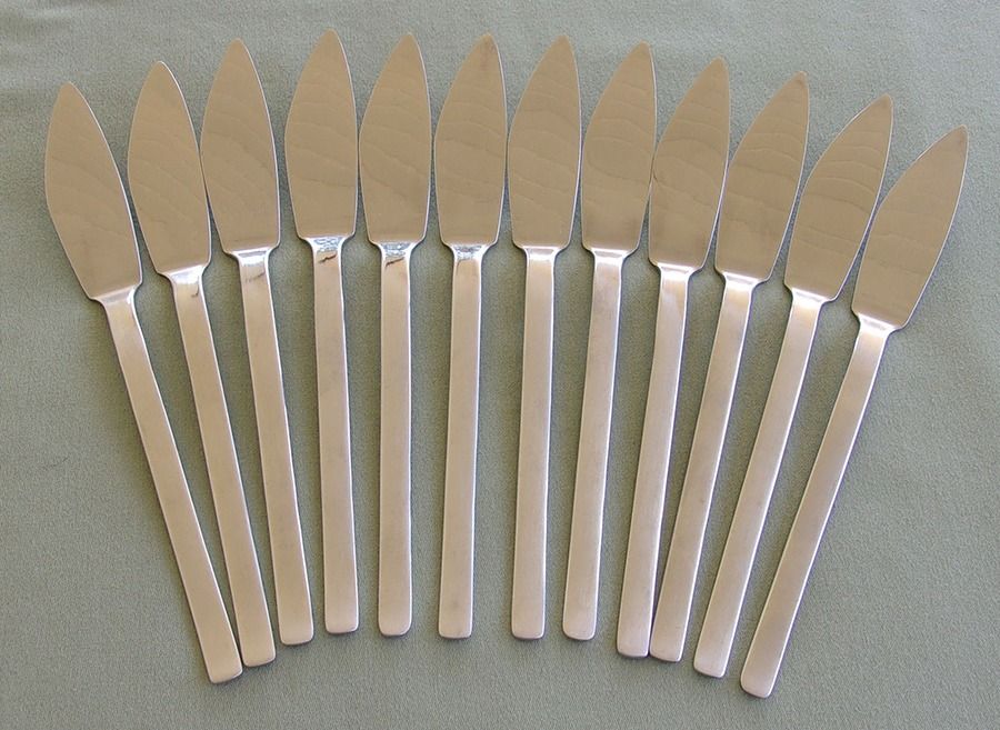 D2R1 (Stainless) Individual Solid Fish Knife by Dror Ltd-1