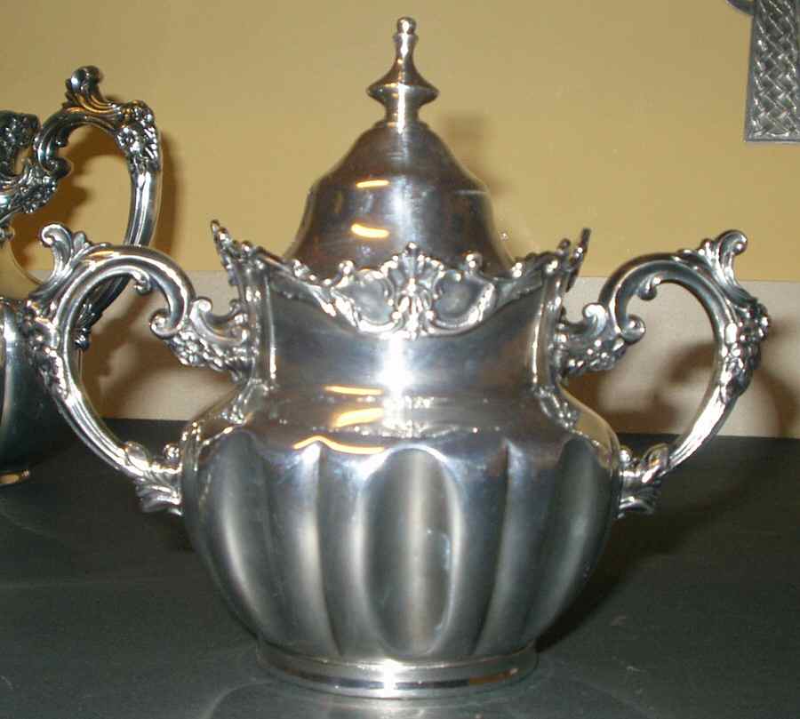 1674 (Silverplate, Hollowware) Sugar Bowl & Lid by Derby Silver Company-1