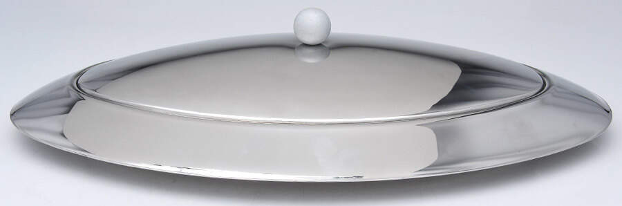 DID1 (Stainless, Hollowware) Buffet Server with Lid & Oval Ceramic Dish by Diade-1
