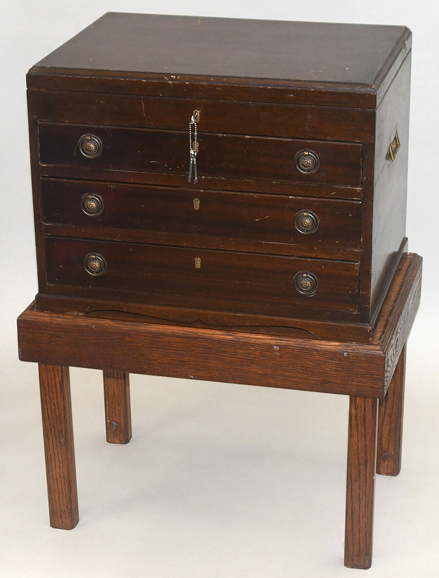 Coburg (Sterling) 194 Piece Estate Set with Chest by D & J Wellby Ltd-6