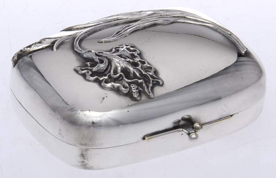 Silverplate Hollowware 3" Trinket Box with Hinged Lid by EG  Webster-1