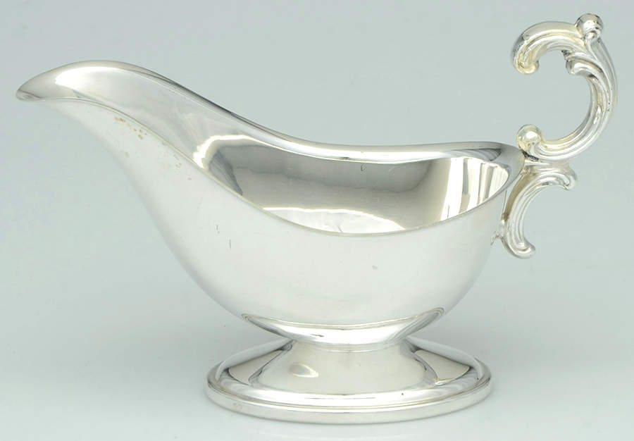 216 (Silverplate, Hollowware) Plated Gravy Boat No Underplate by English Silver Mfg Co.-1