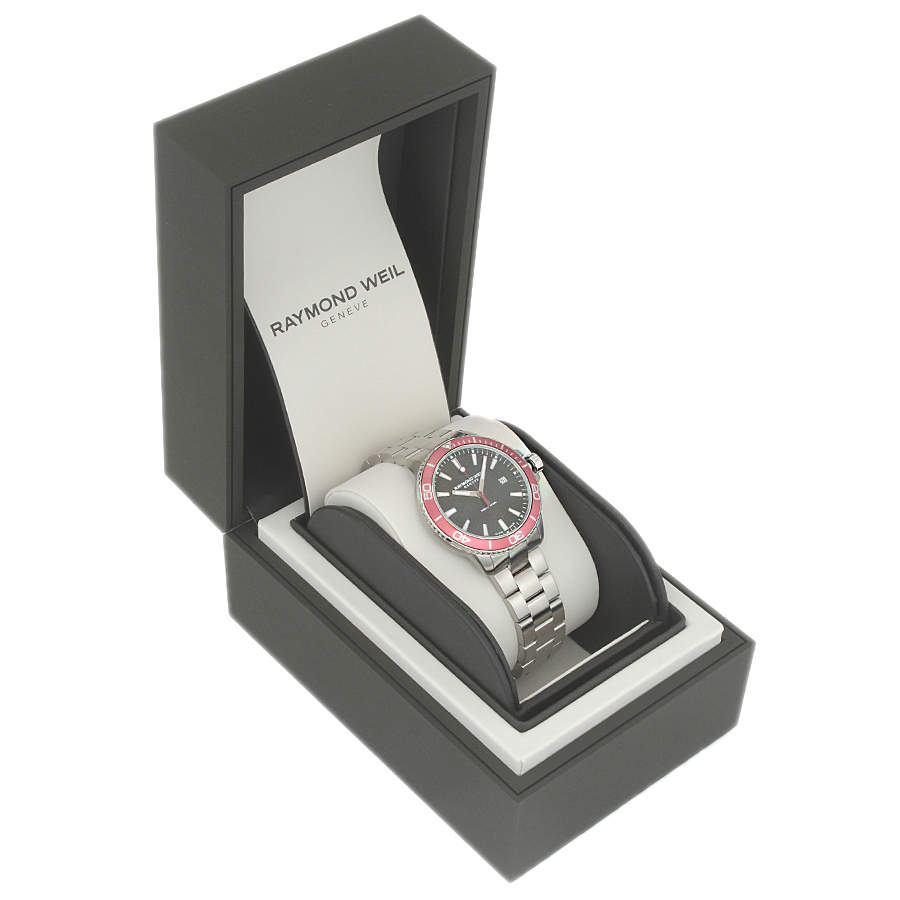 Raymond Weil Tango 300 Diver Date Watch-10
