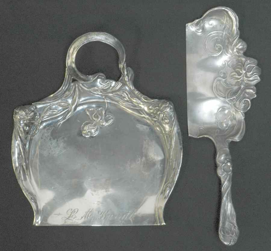 Silverplate Hollowware Crumber & Crumb Knife Set by Forbes-1