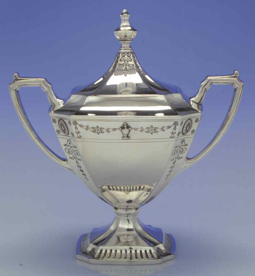 Georgian Garland (Sterling, Hollowware) Sugar Bowl & Lid by Frank Smith-1