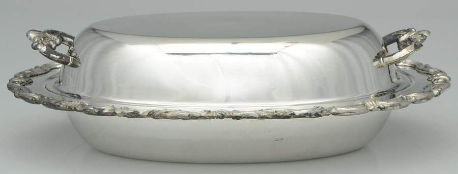 6006 (Silverplate, Hollowware) Double Vegetable Bowl by F B Rogers-1