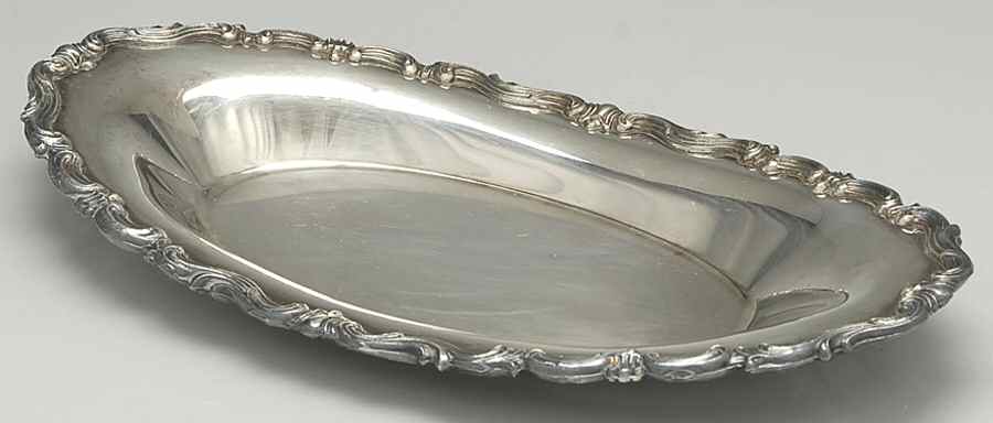 6006 (Silverplate, Hollowware) Silverplate Bread Tray by F B Rogers-1