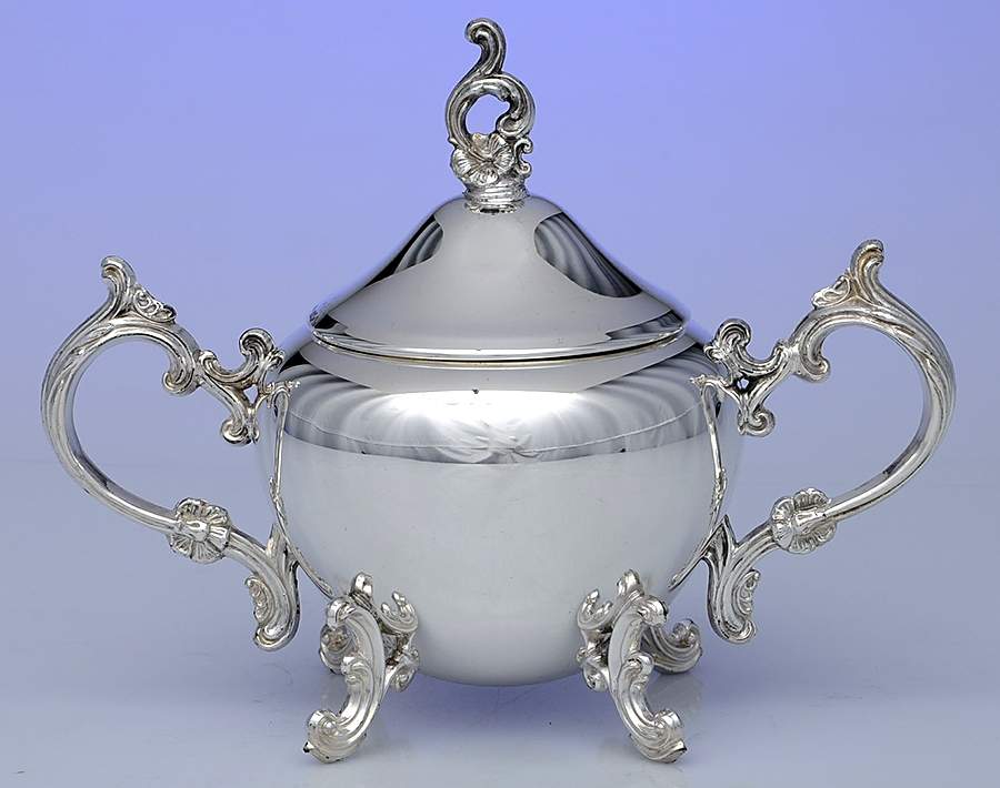 1960 (Silverplate, Hollowware) Sugar Bowl & Lid by F B Rogers-1