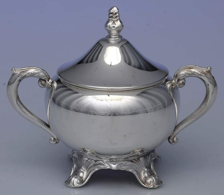 FBR30 (Silverplate, Hollowware) Sugar Bowl & Lid by F B Rogers-1