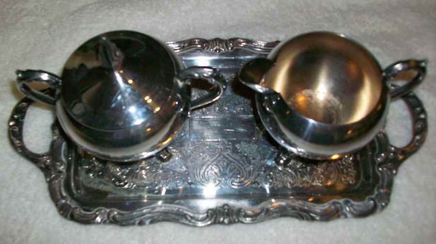 6006 (Silverplate, Hollowware) Creamer, Sugar & Lid with Tray Set by F B Rogers-1