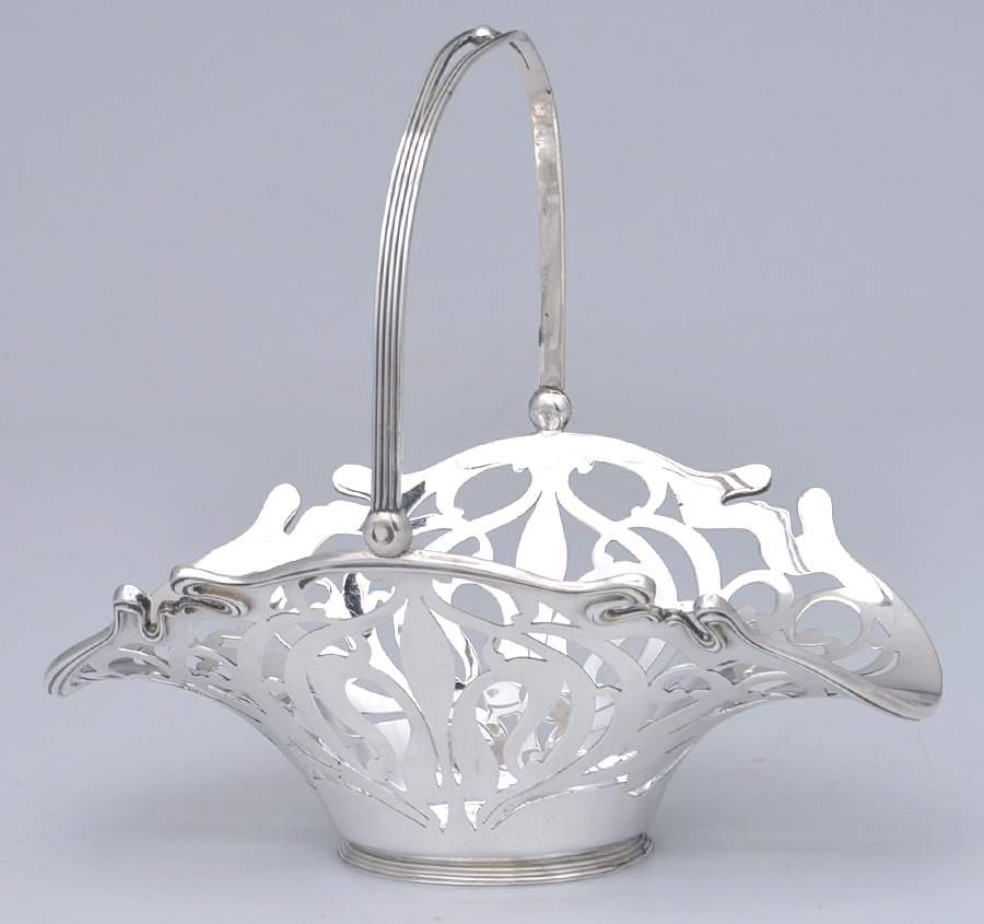 1970 (Sterling, Hollowware) 6" Handled Basket by Frank Smith-1