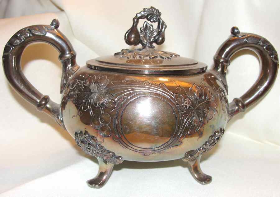 32326 (Silverplate, Hollowware) Sugar Bowl & Lid by F B Rogers-1