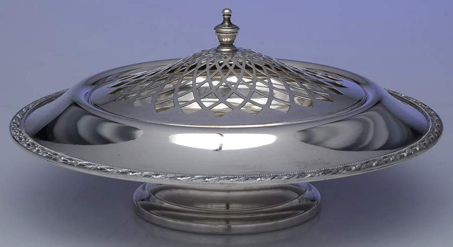 610 (Silverplate, Hollowware) 10" Round Centerpiece with Frog by F B Rogers-1