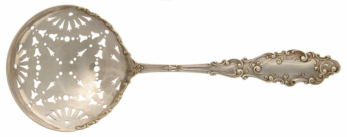 Luxembourg (Sterling, 1893) Large Pierced Pea Serving Spoon by Gorham Silver-1