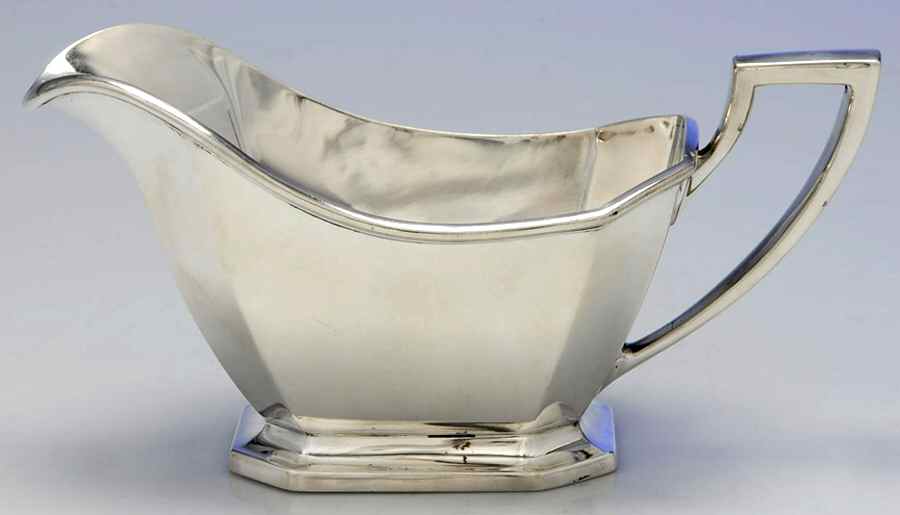 Fairfax (Sterling, Hollowware) Sterling Gravy Boat No Underplate by Gorham Silver-1