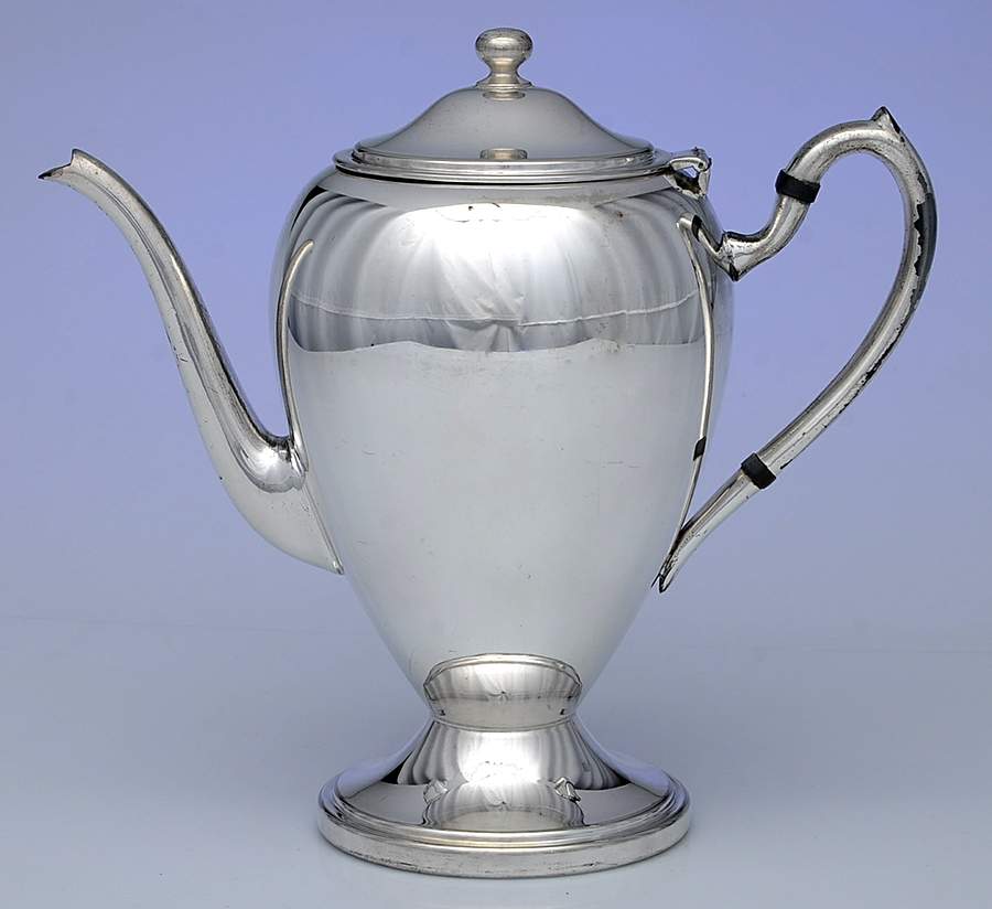 516 (Silverplate, Hollowware) Silverplate Coffee Pot by Gotham Silver-1