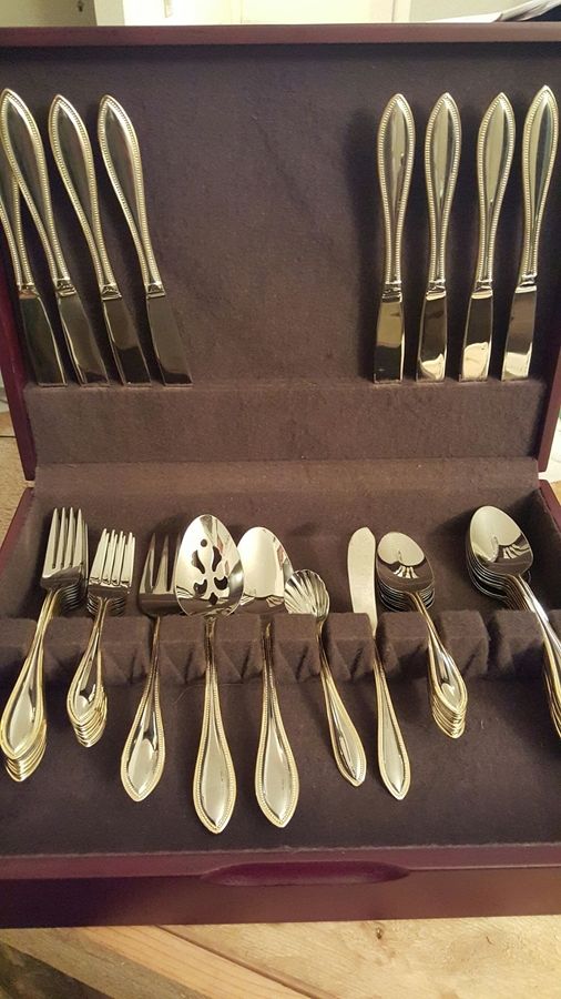 Chateau (Silverplate, Gold Accent) Modern Solid Knife by Godinger-1