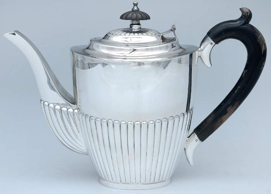 GYSGYS1 (Sterling, Hollowware) Coffee Pot by Gearys-1