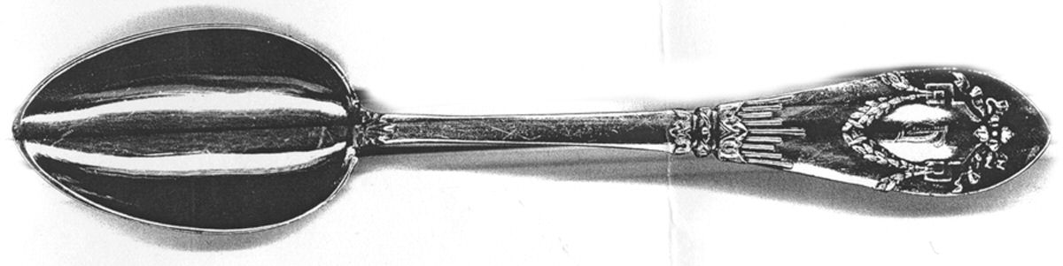 800-1  Five O'Clock Teaspoon by Hermann Walter-1