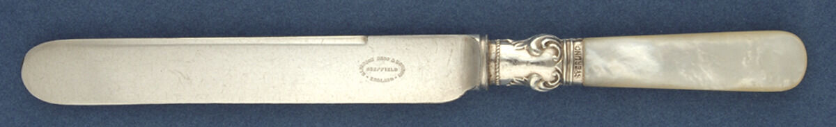 Pearl Handle 10 (Strlg Bolster) Pearl Handle Individual Dessert Knife by Harrison Bros & Howson-1