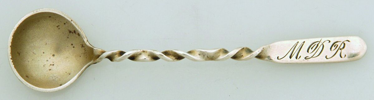 HCU4 (Sterling) Individual Salt Spoon by H H Curtis & Co-1