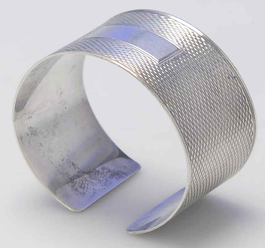 HBZ2 (Sterling, Hollowware) Napkin Ring by Harman Brothers-1