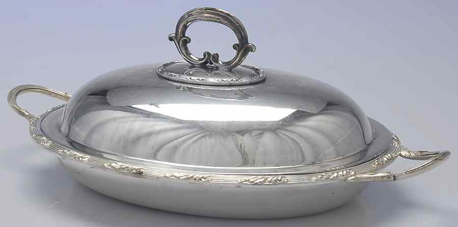 HUK1 (Silverplate, Hollowware) Oval Covered Vegetable with 2 Liners by Hukin & Heath-1