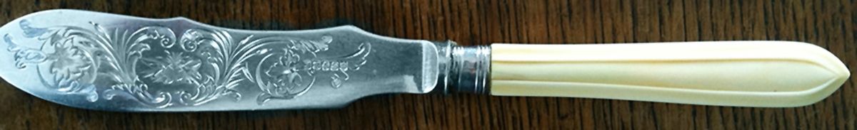 HFI3 (Silverplate) Individual Solid Fish Knife by Harrison Fisher & Co (Sheffield, England)-1