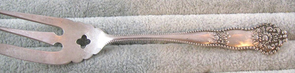 HCU8 (Sterling) Pastry Fork by H H Curtis & Co-1