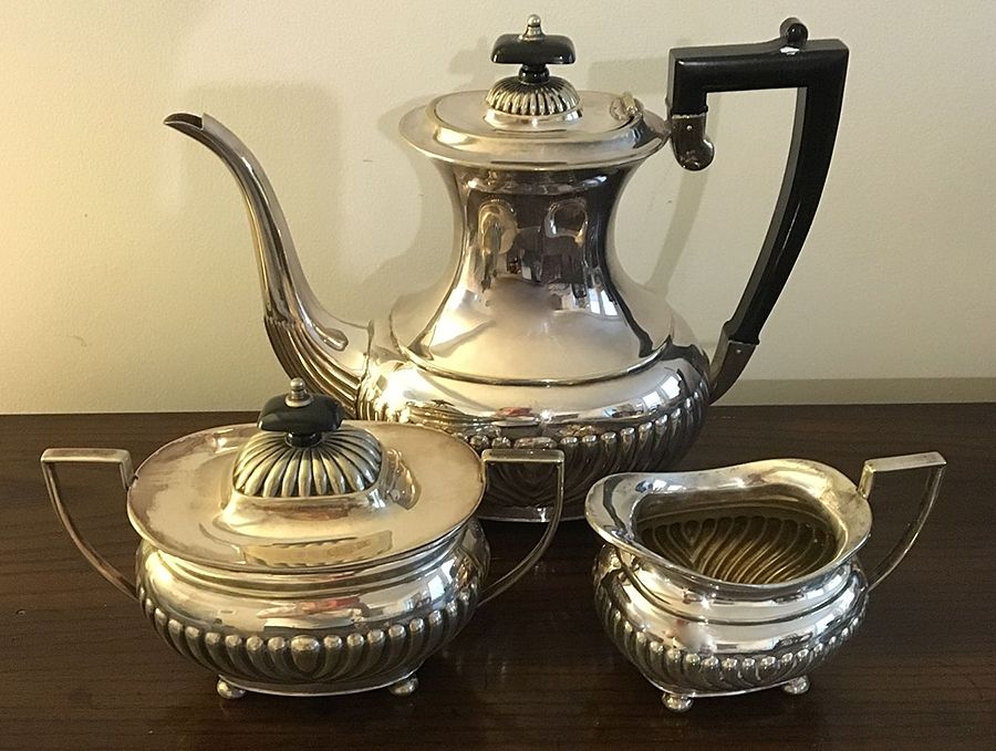 ISF5 (Silverplate, Hollowware) Silverplate Coffee Pot by Israel Freeman & Son Ltd-1