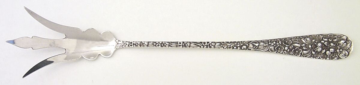 Stieff Rose (Sterling, 1892, No Monograms) Large Lettuce Serving Fork by Kirk Stieff-1