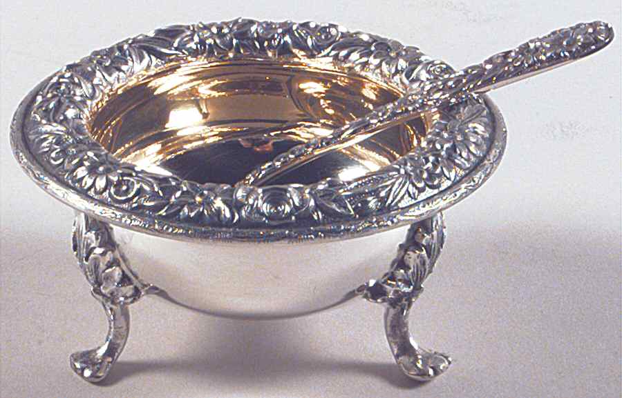 Repousse-Full Chased-Hand Chased Sterling Open Salt and Spoon Individual by Kirk Stieff-1