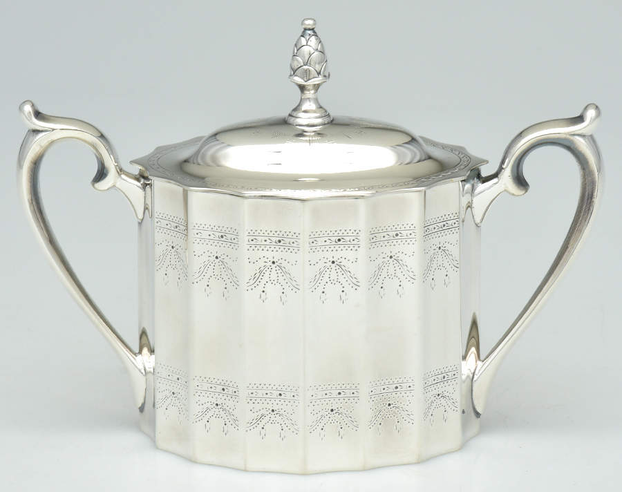Paul Revere (Silverplate, Hollowware) Sugar Bowl & Lid by Lunt Silver-1