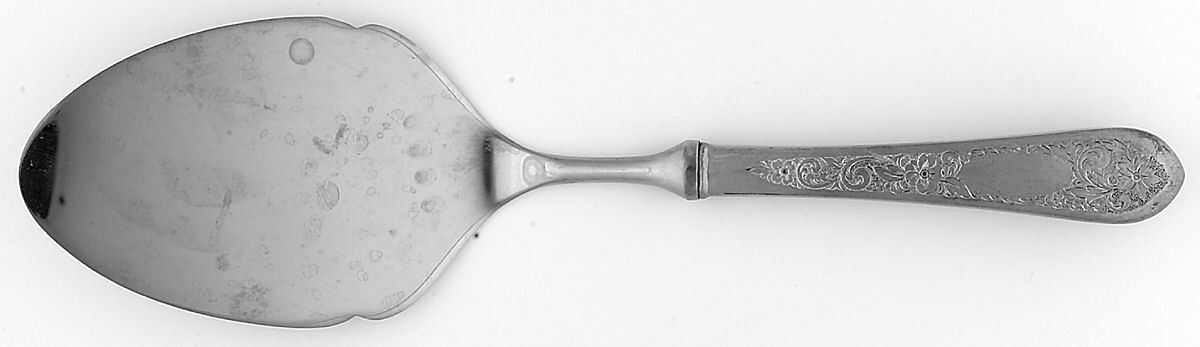 Colonial Engraved (Pewter) Pastry Server with Stainless Blade by Lunt Silver-1