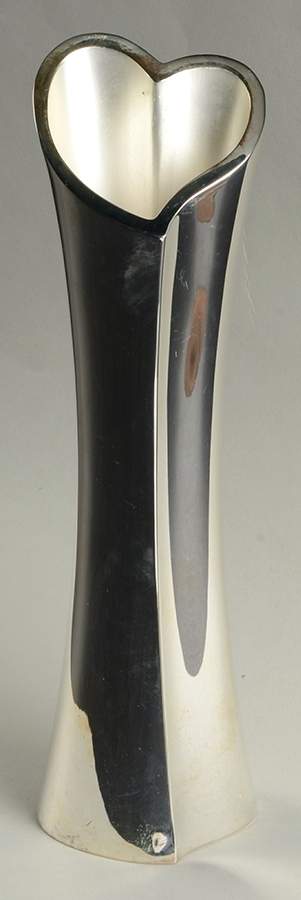 Wedding Promises (Silverplate, Hollowware) Heart Bud Vase by Lenox-1