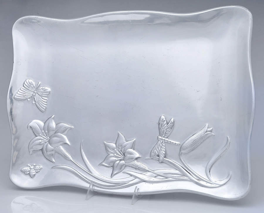 Butterfly Meadow (Hollowware) 19" Rectangular Tray by Lenox-1