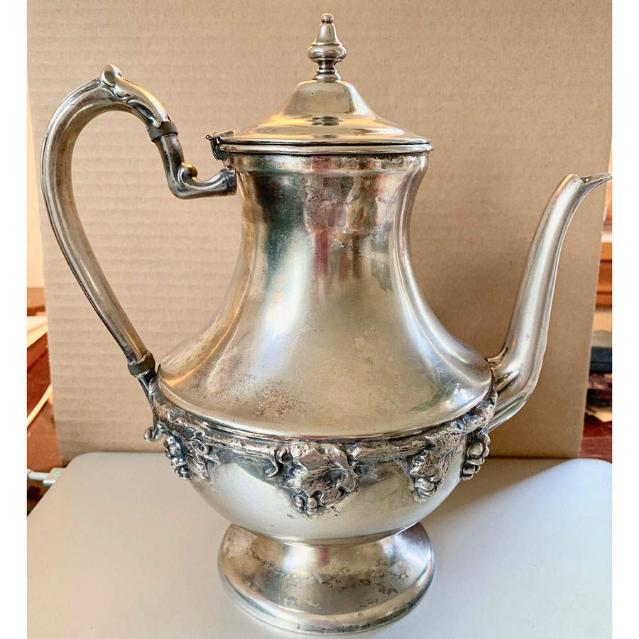 LMN3 (Silverplate, Hollowware) Silverplate Coffee Pot by Lehman Bros Silver-1