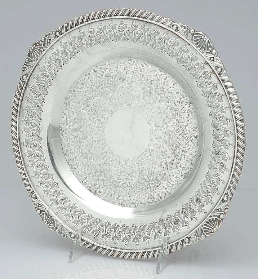 Silverplate Hollowware 10" Round Tray by Lipman Brothers-1