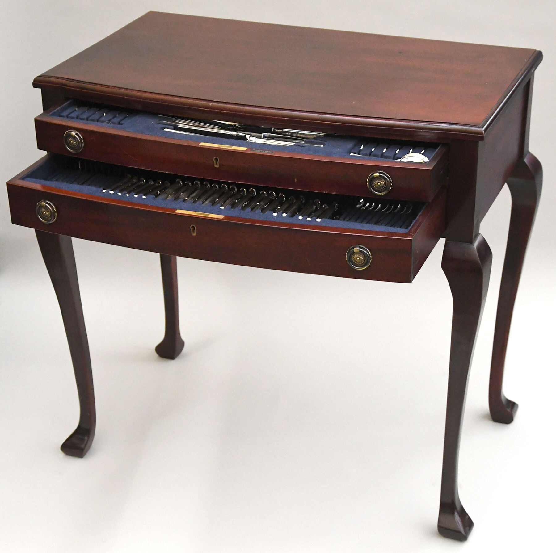 MWE2 (Silverplate) 183  Piece Estate Set by Mappin & Webb-1