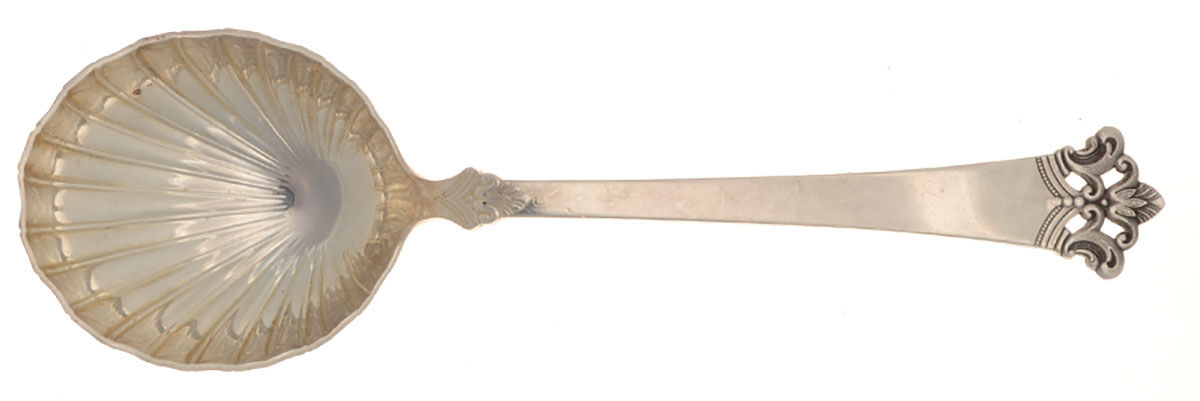 Anitra (Sterling) Solid Shell Berry/Casserole Spoon by Magnus Aase (Norway)-1
