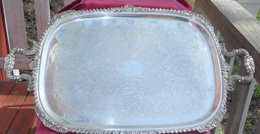 Old English Reproduction (Slvp, Hlwr) Large Silverplate Waiter Tray by Norman Silverplate-1