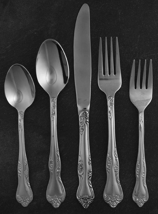 Azalea (Stainless) 40 Piece Estate Set by Oneida Silver-1