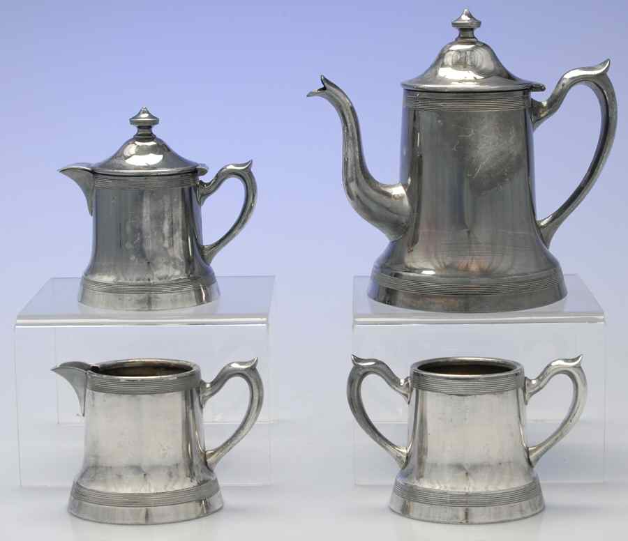 917 (Silverplate, Hollowware) 4 Piece Tea Set (TP, CR, SUO, PITHM) by Oneida Silver-1