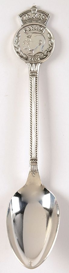 Canada Souvenir Spoons (Silverplate) Canada Five O'Clock Spoon by Oneida Silver-1