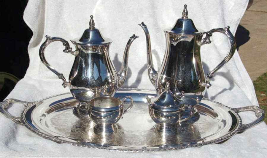 OHS372 (Silverplate, Hollowware) (4 Piece) Silverplate Tea Set by Oneida Silver-1