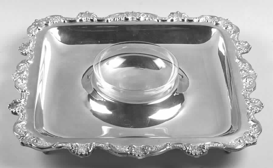 Old English (Silverplate, Hollowware) Shrimp and Dip Server with Liner by Poole Silver -1