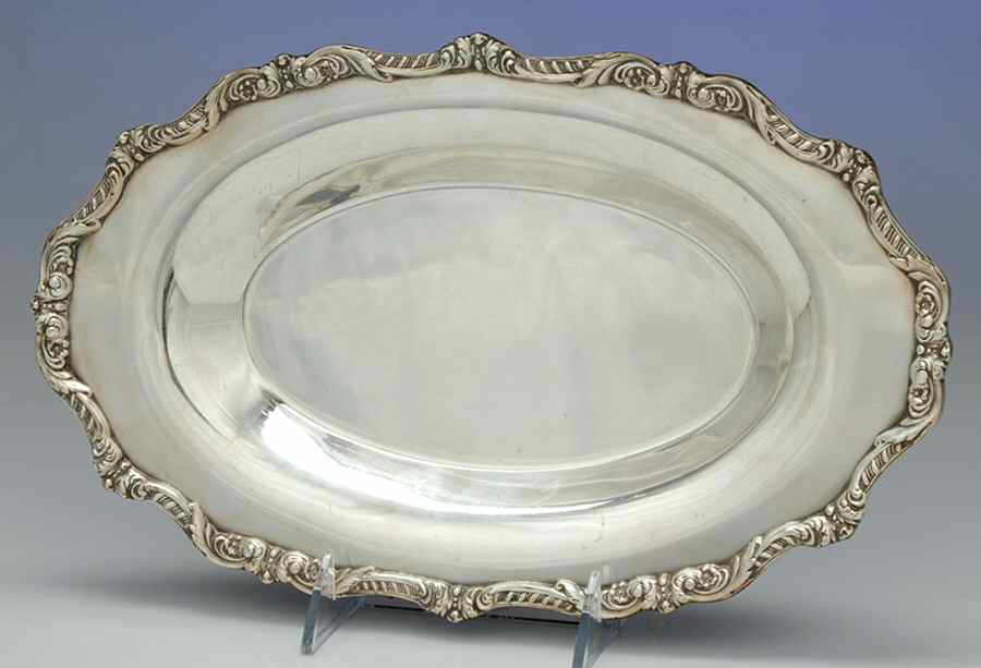 Old English (Silverplate, Hollowware) Silverplate Bread Tray by Poole Silver -1
