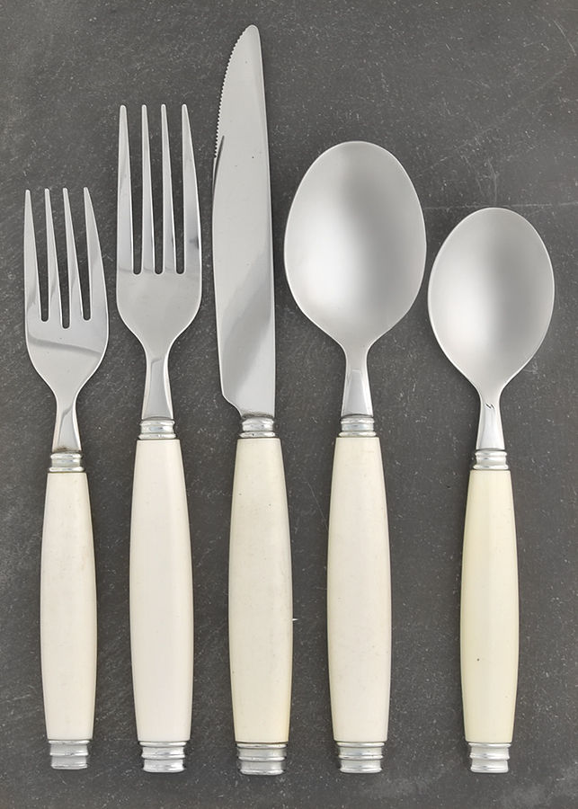 Tabletones-White 5 Piece Place Setting by Pfaltzgraff-1